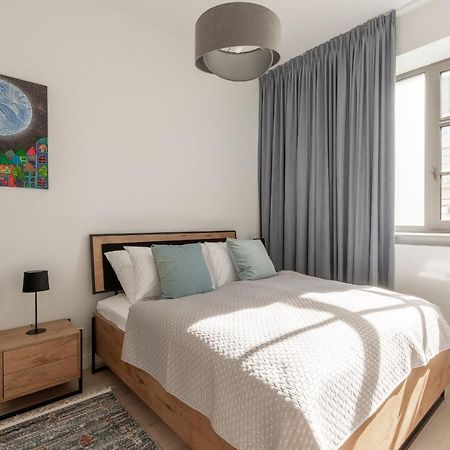 Apartament Ksiezycowy - Mlyn Maria - Art Apartments فروتسواف المظهر الخارجي الصورة